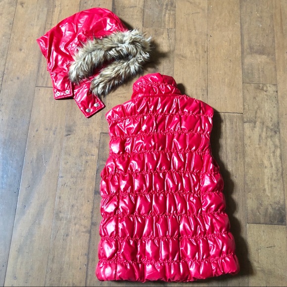 MICHAEL Michael Kors Quilted Puffer Vest Hoodie - Picture 5 of 5